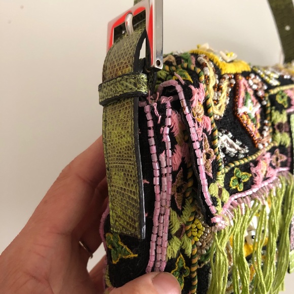 Vintage Fendi Baguette - One-Of-A-Kind - Picture 5 of 8